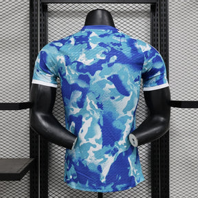 camisa-real-madrid-edição-especial-2024-25-jogador-adidas-masculino-azul-e-branca-2