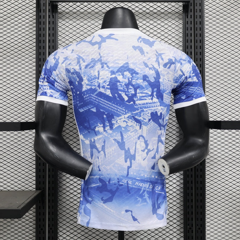 camisa-real-madrid-edição-especial-2024-25-jogador-adidas-masculino-azul-e-branca-2