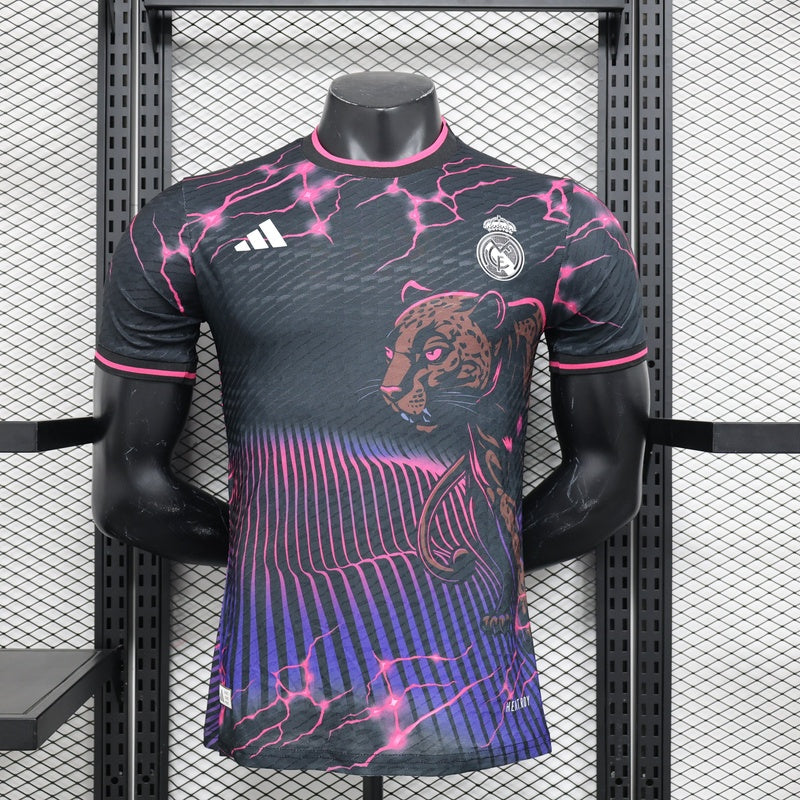 camisa-real-madrid-edição-especial-2024-25-jogador-adidas-masculino-preta-roxa-e-rosa-1