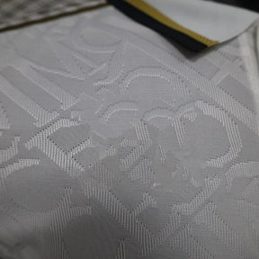 camisa-real-madrid-golden-edição-especial-24-25-branco-e-dourado-5