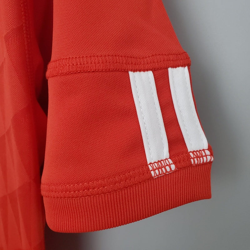 camisa-retrô-liverpool-2010-11-home-6
