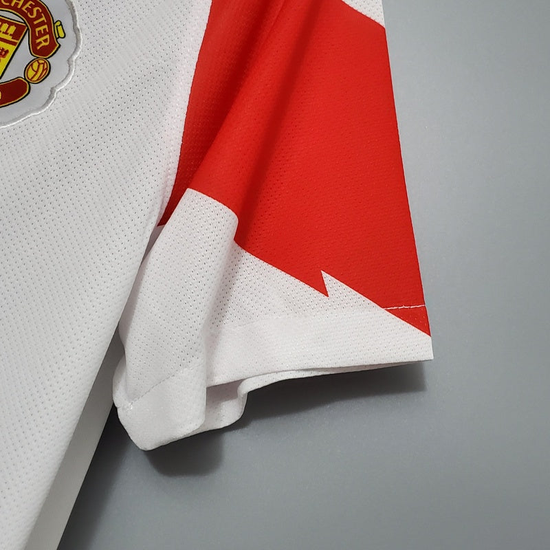 camisa-retrô-manchester-united-2010-11-away-champions-league-edition-7