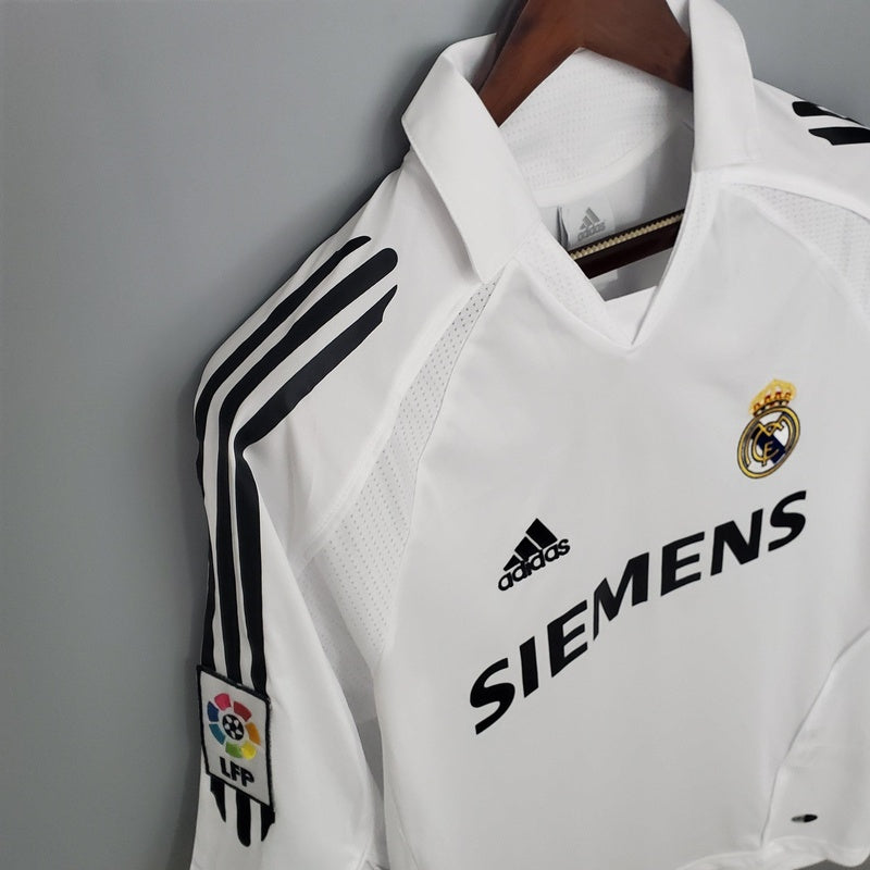 camisa-retrô-real-madrid-2005-06-home-9