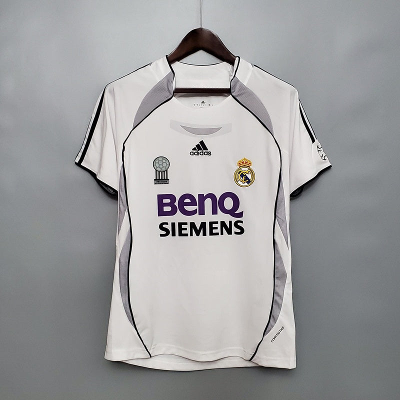 camisa-retrô-real-madrid-2006-07-home-1