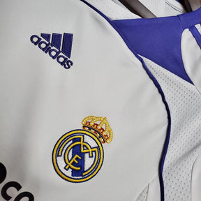 camisa-retrô-real-madrid-2007-08-home-9