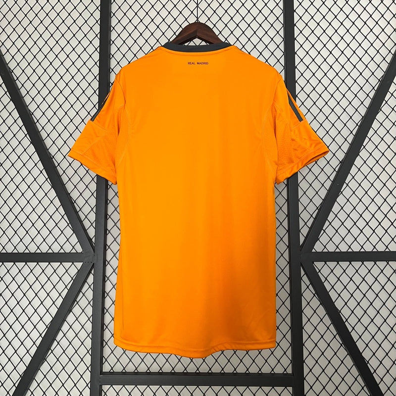 camisa-retrô-real-madrid-2013-14-laranja-3