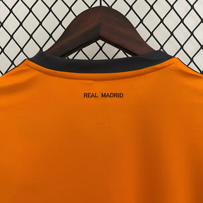 camisa-retrô-real-madrid-2013-14-laranja-4