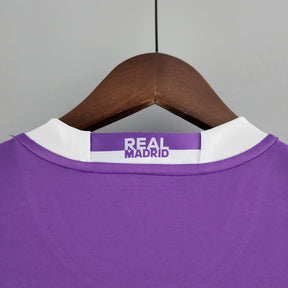 camisa-retrô-real-madrid-2016-17-3