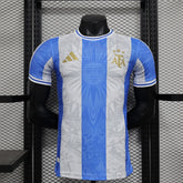 camisa-seleção-argentina-edição-especial-2024-25-jogador-adidas-masculino-azul-branca-e-dourada-1