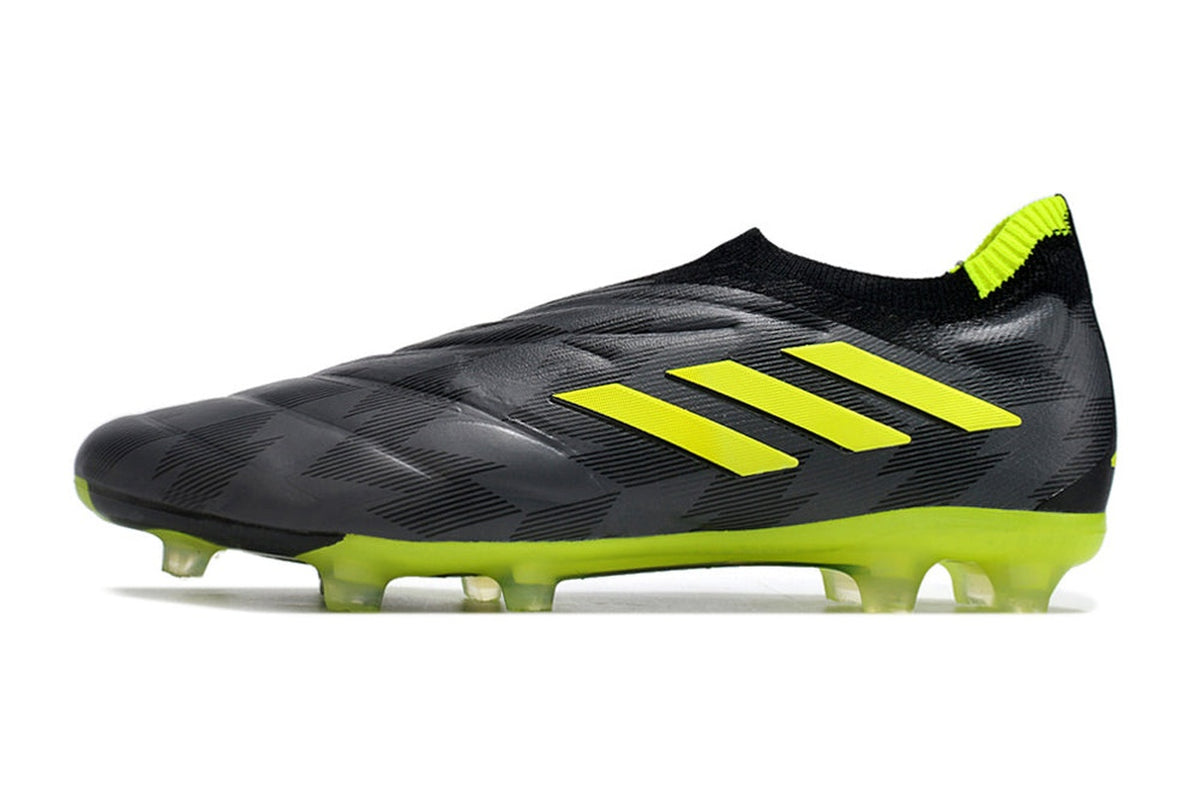 chuteira-campo-adidas-copa-pure-fg-preta-e-verde-crazycharged-pack-1