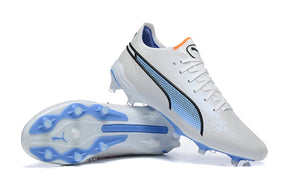 chuteira-campo-puma-king-ultimate-fg-branca-e-azul-supercharge-pack-3