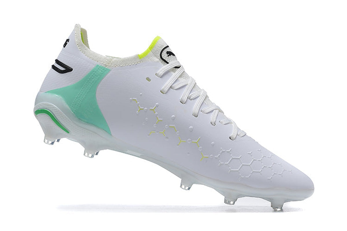 chuteira-campo-puma-king-ultimate-fg-branca-e-verde-pursuit-pack-7