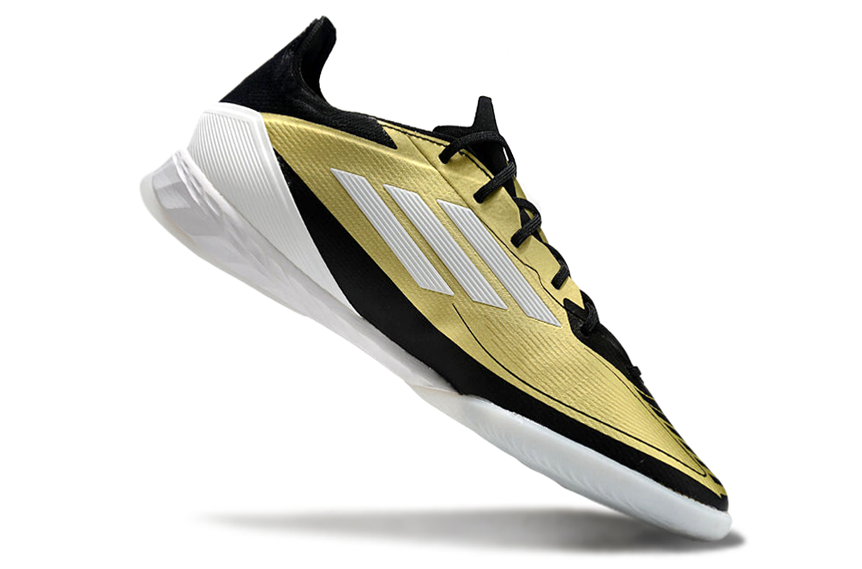 chuteira-futsal-adidas-f50-ic-dourada-e-preta-triunfo-dorado-pack-4