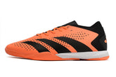 chuteira-futsal-adidas-predator-accuracy1-ic-low-laranja-e-preta-heatspawn-pack-1