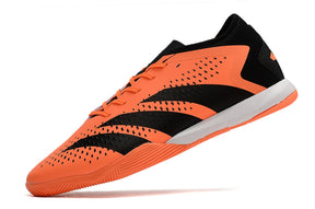 chuteira-futsal-adidas-predator-accuracy1-ic-low-laranja-e-preta-heatspawn-pack-5