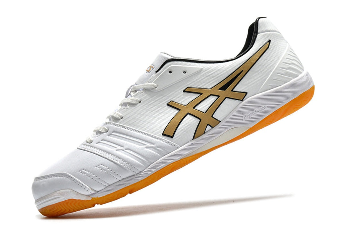 chuteira-futsal-asics-japan-destaque-ii-ic-branca-e-dourada-5