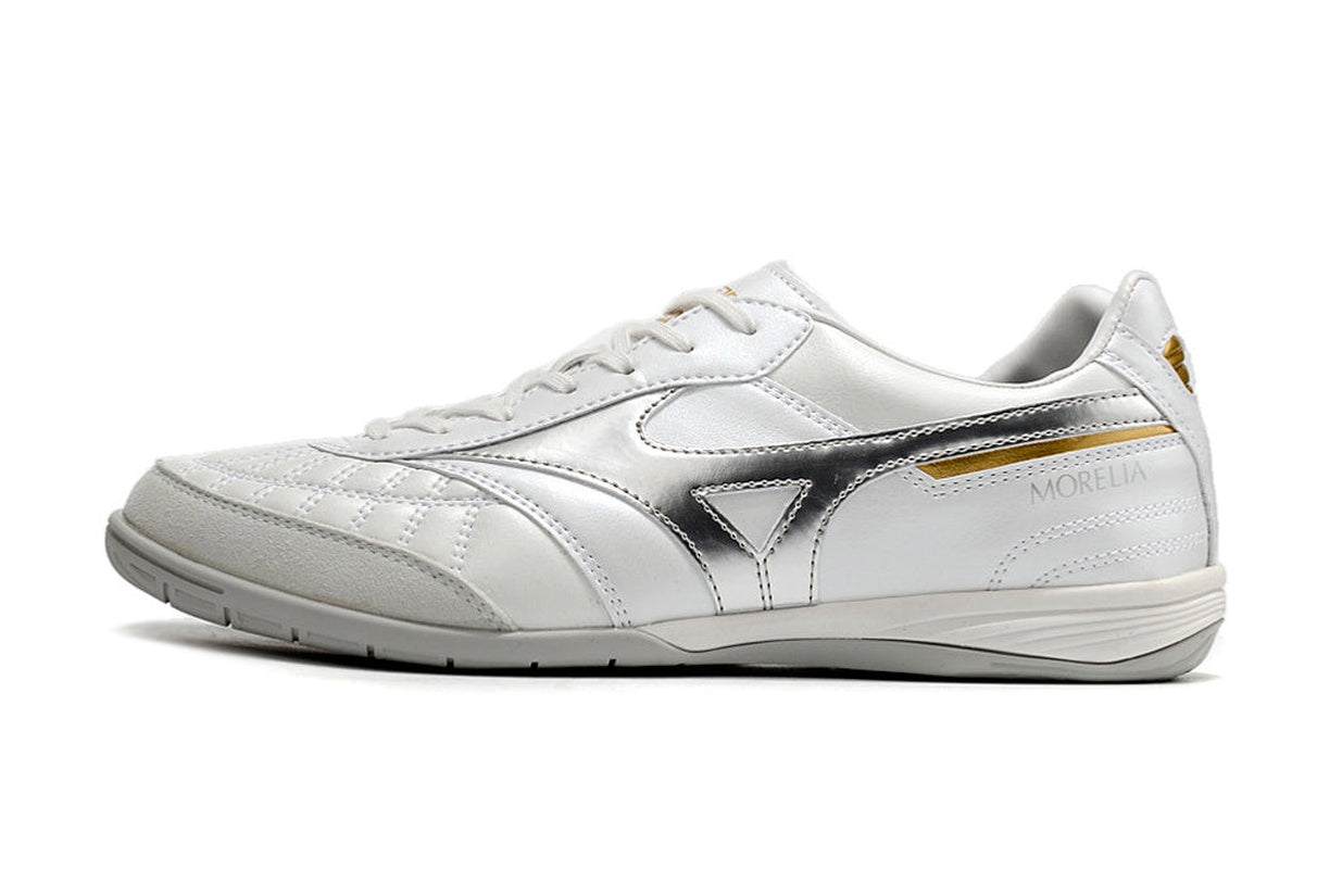 chuteira-futsal-mizuno-morelia-sala-ic-branca-e-prata-beta-shining-1