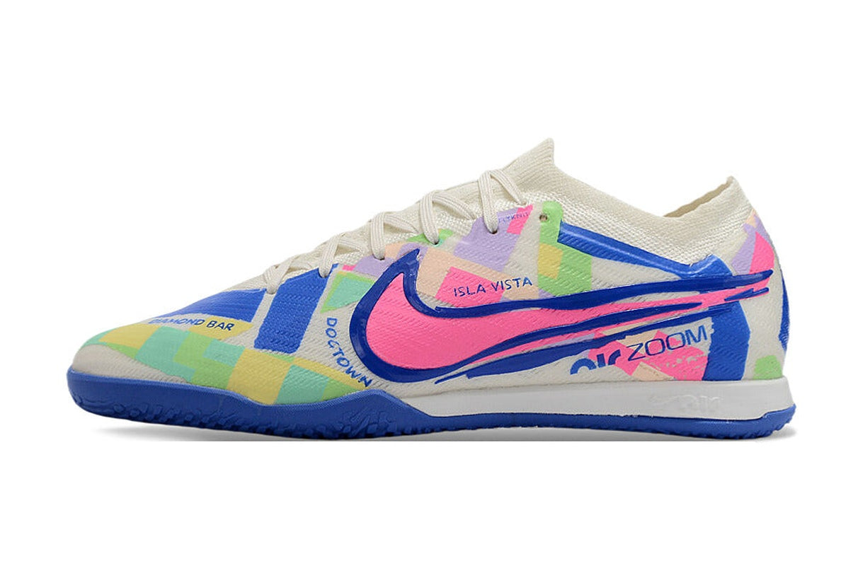 chuteira-futsal-nike-air-zoom-mercurial-vapor-15-elite-ic-branca-azul-e-rosa-1