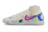 chuteira-futsal-nike-phantom-luna-elite-ic-branca-azul-e-rosa-rainbow-pack-1