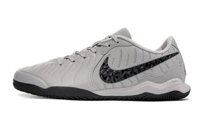 chuteira-futsal-nike-tiempo-legend-10-academy-ic-prata-e-preto-rising-gem-pack-1
