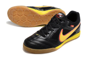 chuteira-futsal-supreme-x-nike-sb-gato-ic-preta-amarelo-e-vermelho-4