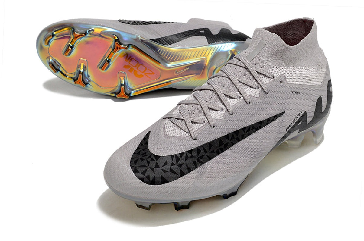 chuteira-infantil-campo-nike-air-zoom-mercurial-superfly-9-elite-fg-prata-e-preta-rising-gem-pack-5