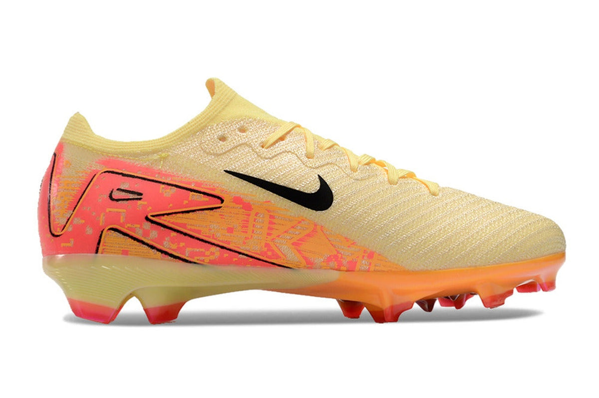 chuteira-infantil-campo-nike-air-zoom-mercurial-vapor-16-elite-fg-amarelo-e-laranja-mbappes-2