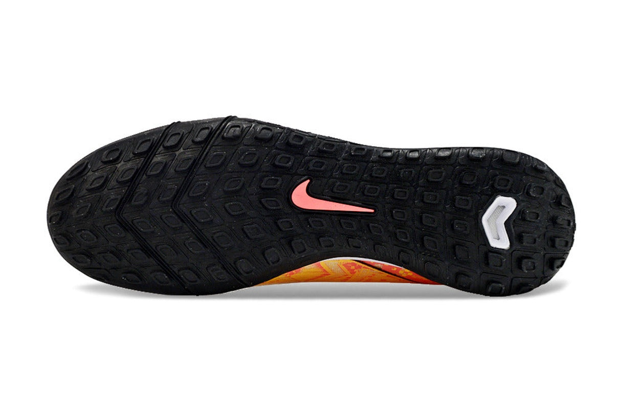 chuteira-infantil-society-nike-air-zoom-mercurial-superfly-10-elite-tf-laranja-e-preto-kylian-mbappé-3
