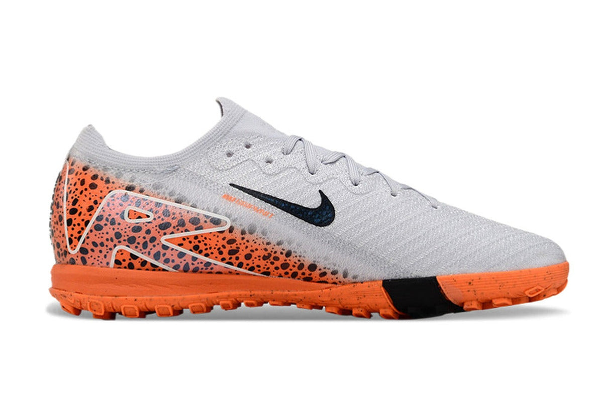 chuteira-infantil-society-nike-air-zoom-mercurial-vapor-16-elite-tf-branca-laranja-e-preto-eletric-pack-2
