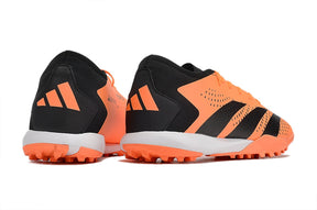 chuteira-society-adidas-predator-accuracy1-tf-low-preta-e-laranja-heatspawn-pack-5