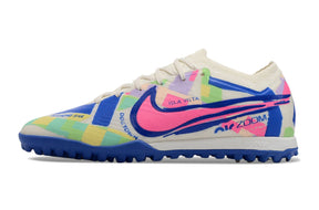 chuteira-society-nike-air-zoom-mercurial-vapor-15-elite-tf-branca-azul-e-rosa-socal-pack-1