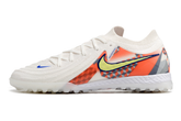 chuteira-society-nike-phantom-gx-2-elite-tf-branca-cinza-e-vermelha-barna-pack-1