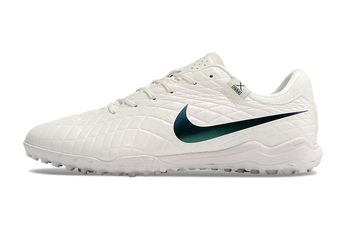 chuteira-society-nike-tiempo-legend-10-pro-tf-branca-e-verde-pearl-pack-1