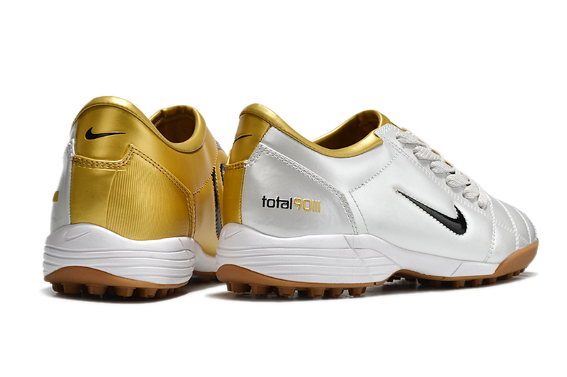 chuteira-society-nike-total-90-tf-branca-e-dourada-3