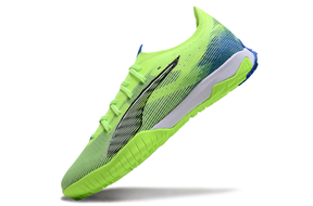 chuteira-society-puma-ultra-5-ultimate-tf-verde-e-azul-lights-out-pack-6