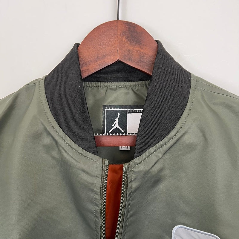 corta-vento-air-jordan-verde-2