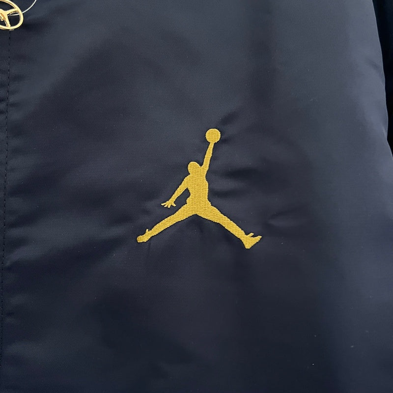 corta-vento-jordan-azul-com-dourado-2024-4