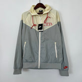 corta-vento-nike-as-wr-cinza-e-off-white-1