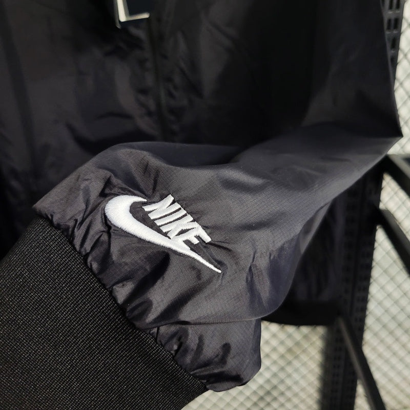corta-vento-nike-as-wr-preto-5