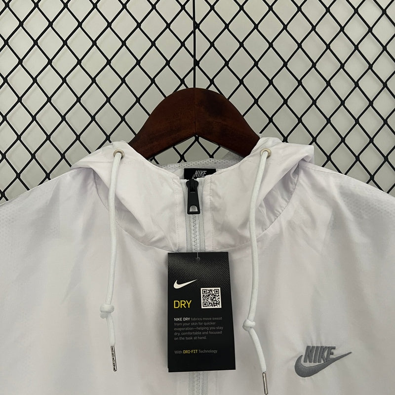 corta-vento-nike-branca-2024-3