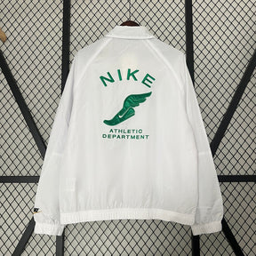 corta-vento-nike-branca-e-verde-2024-2
