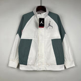 corta-vento-nike-jordan-branca-e-cinza-1