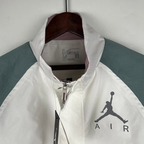 corta-vento-nike-jordan-branca-e-cinza-2