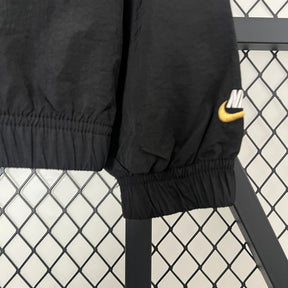 corta-vento-nike-preta-2024-5