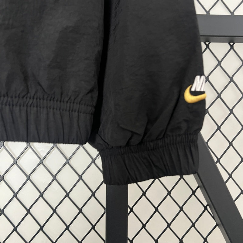corta-vento-nike-preta-2024-5