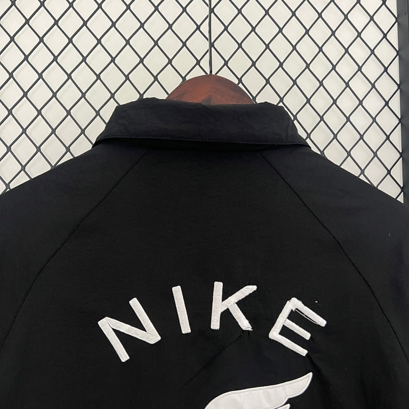 corta-vento-nike-preta-2024-6