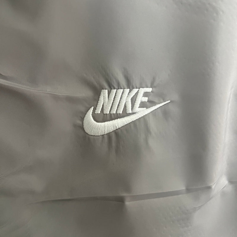 corta-vento-nike-preta-com-cinza-2024-4