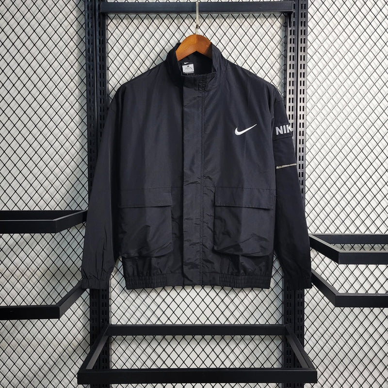 corta-vento-nike-preto-1