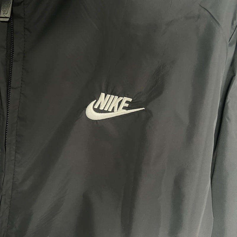 corta-vento-nike-preto-2024-4