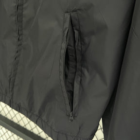 corta-vento-nike-preto-2024-6